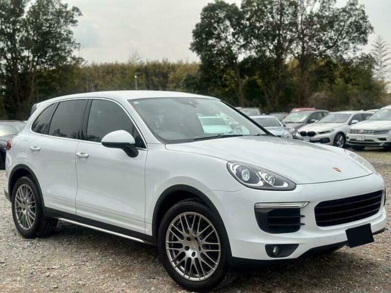 PORSCHE CAYENNE