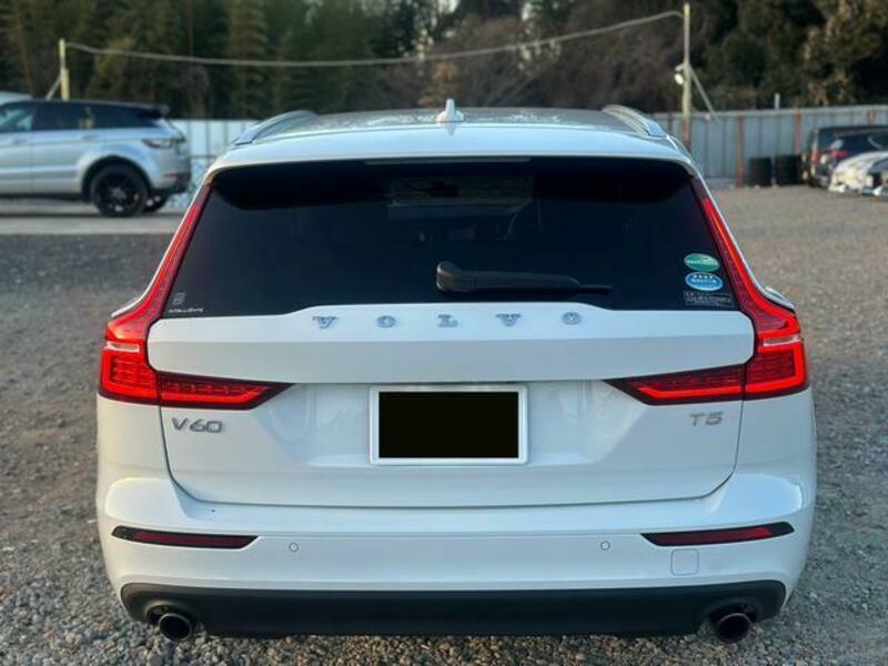 V60