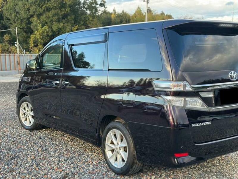 VELLFIRE