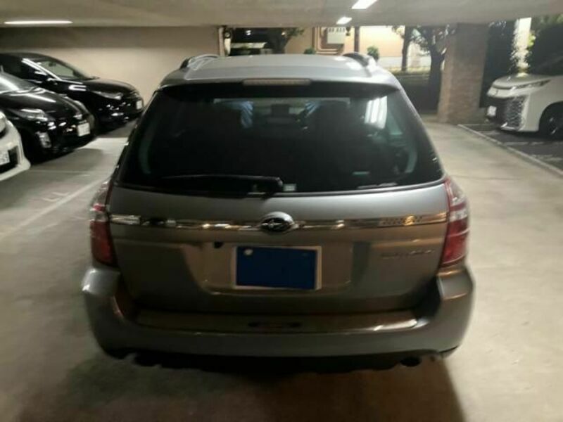 LEGACY OUTBACK