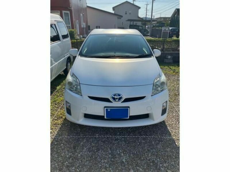 PRIUS-0