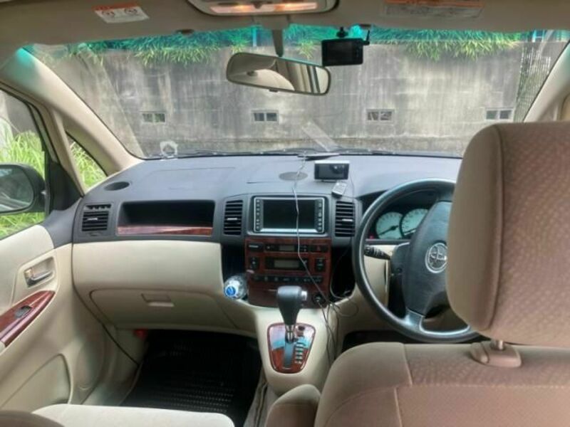 COROLLA SPACIO
