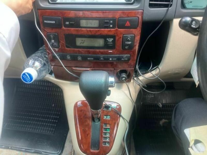 COROLLA SPACIO