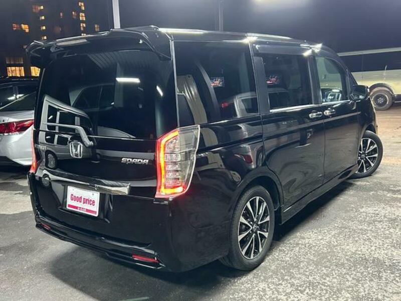 STEPWAGON SPADA