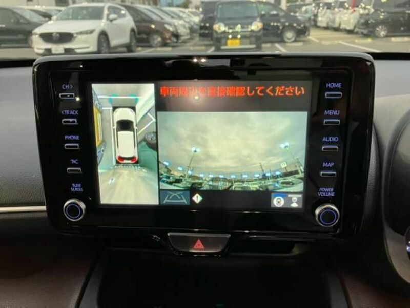 YARIS CROSS