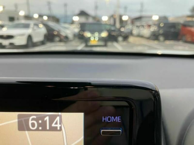 YARIS CROSS