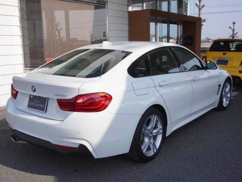 4 SERIES