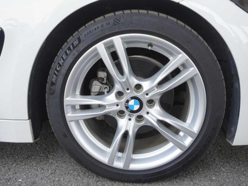 4 SERIES