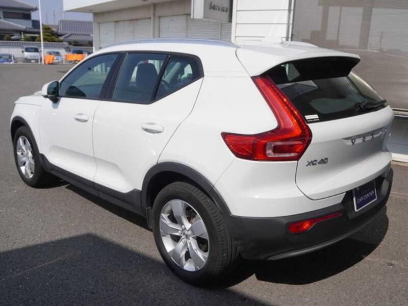 XC40