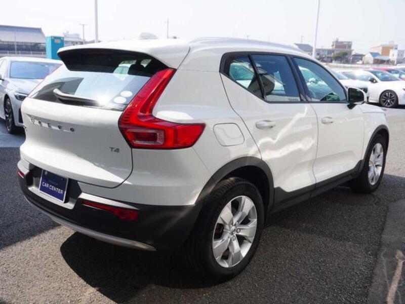 XC40
