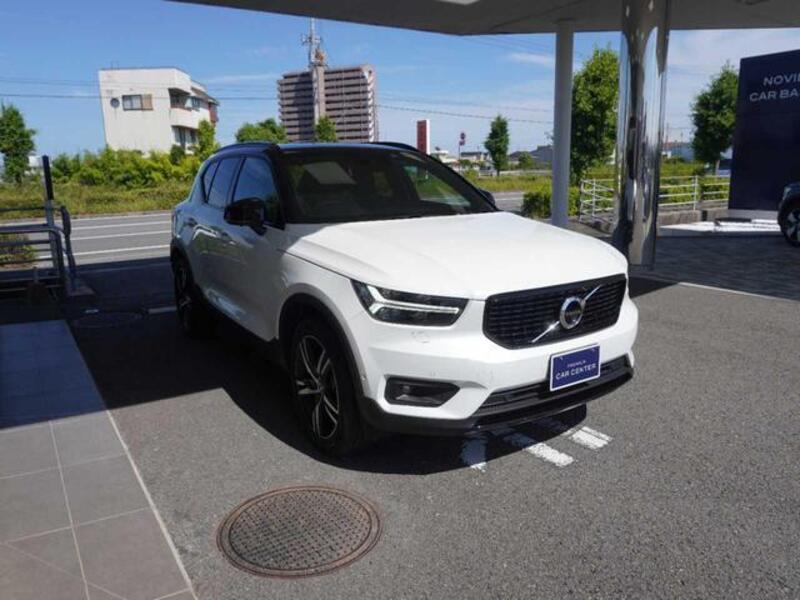 XC40