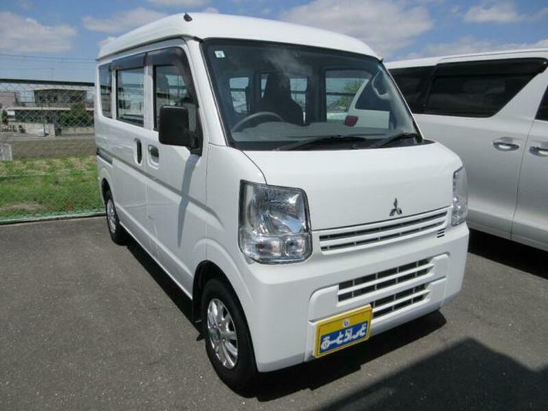 MITSUBISHI MINICAB VAN
