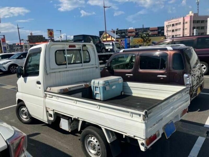 CLIPPER TRUCK