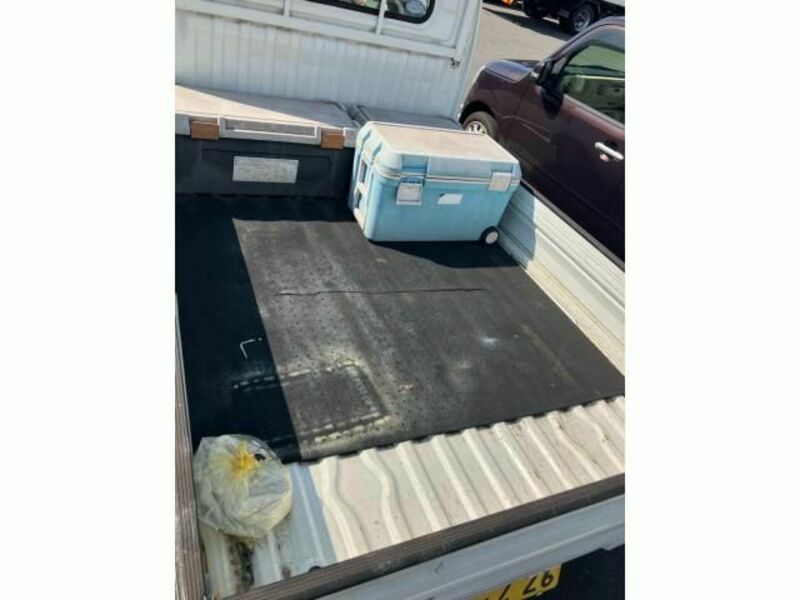 CLIPPER TRUCK