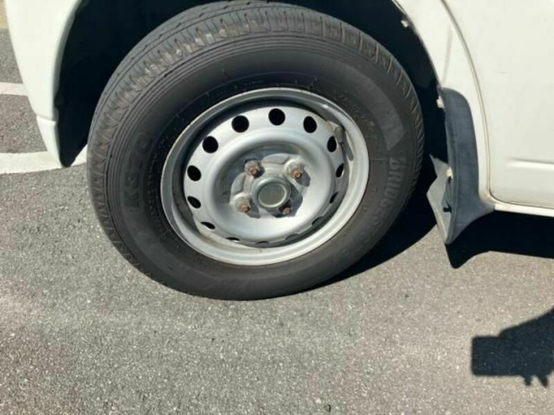 CLIPPER TRUCK