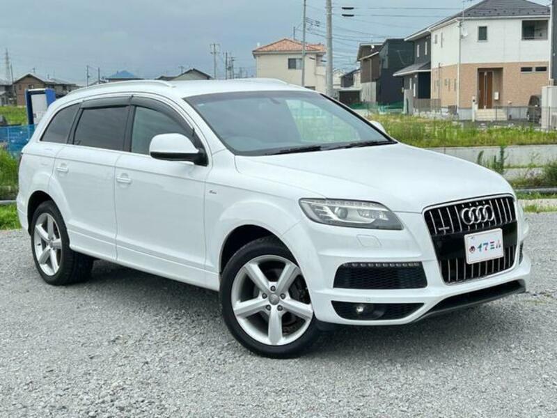 Q7
