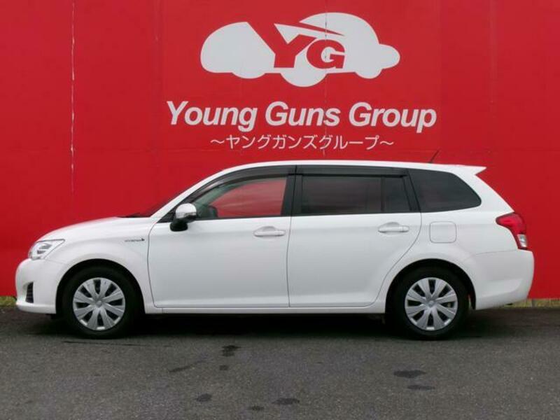 COROLLA FIELDER