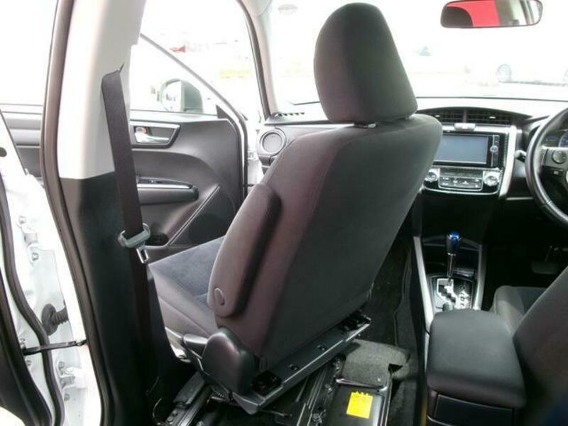 COROLLA FIELDER