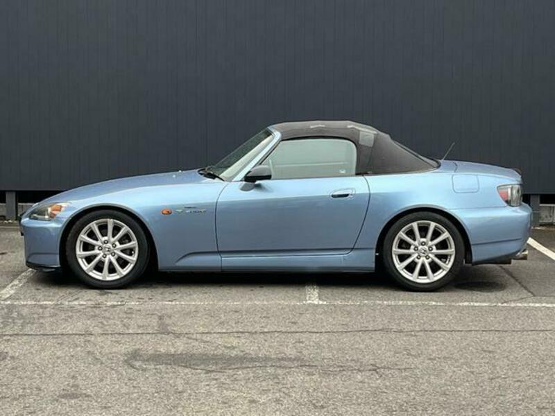 S2000