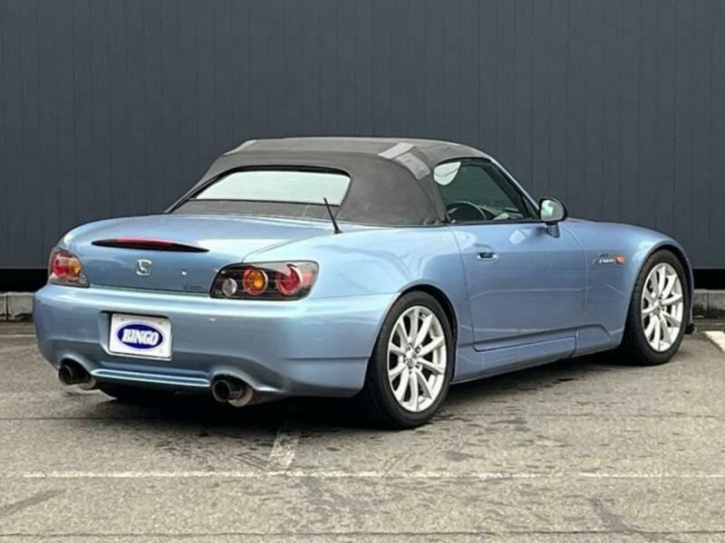 S2000