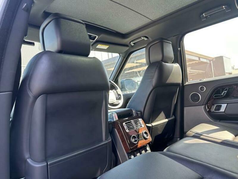 RANGE ROVER