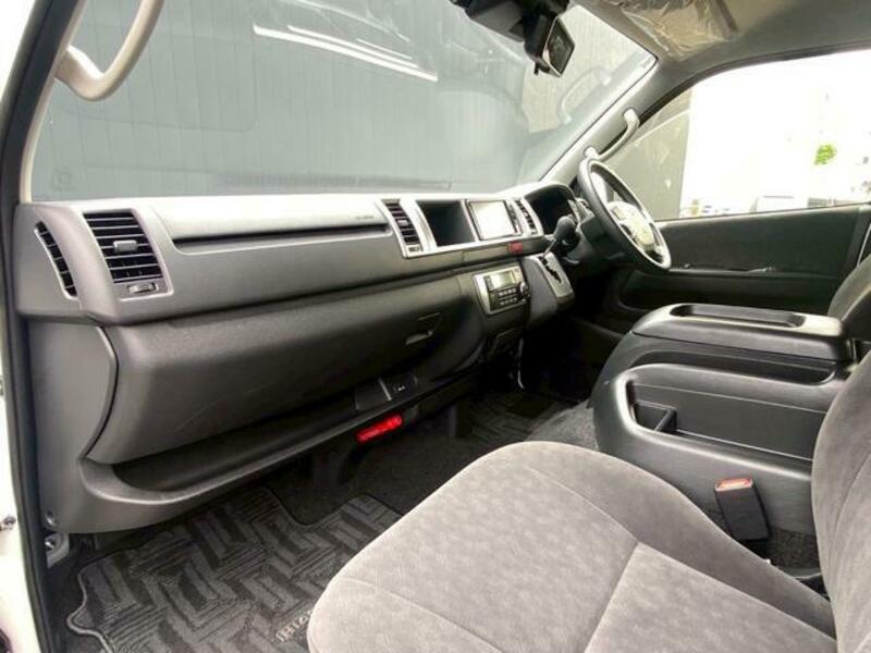 HIACE WAGON