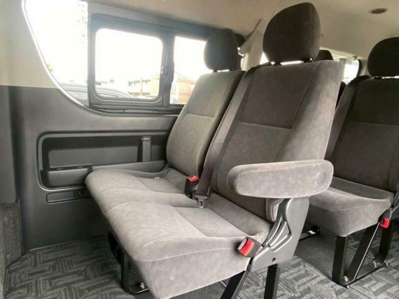 HIACE WAGON