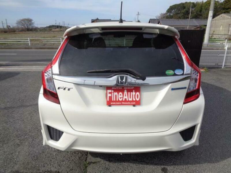 FIT HYBRID