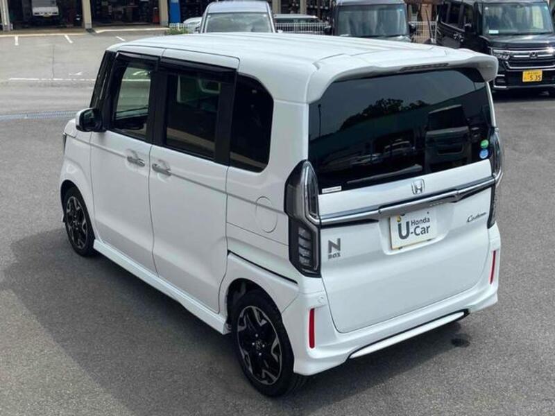 N BOX CUSTOM