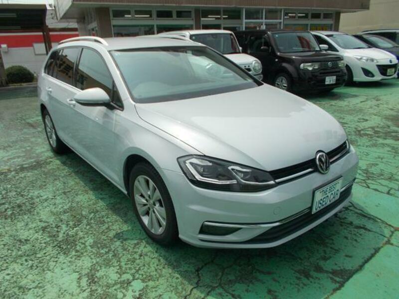 GOLF VARIANT