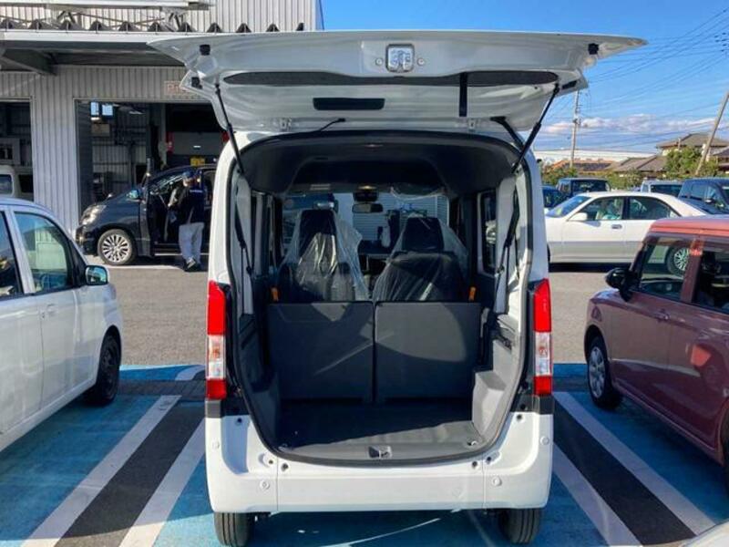 N-VAN