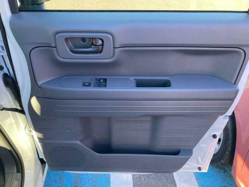 N-VAN