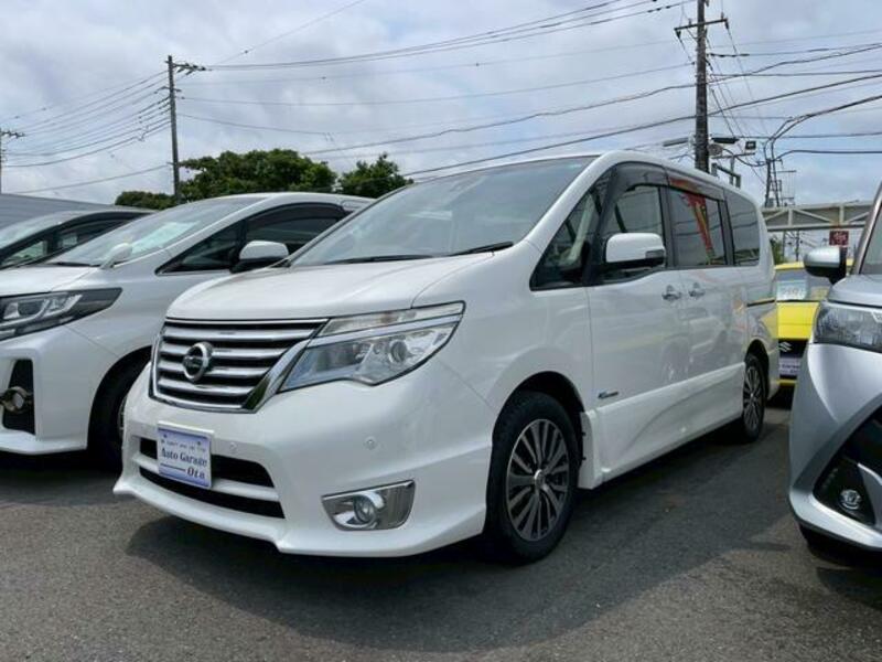 NISSAN SERENA