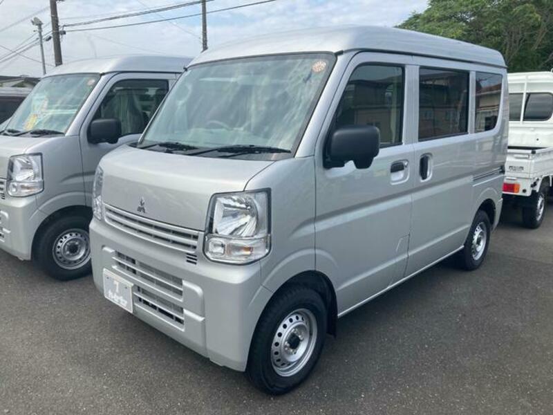 MINICAB VAN