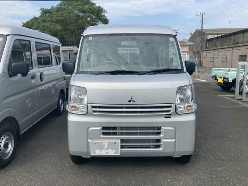 MINICAB VAN