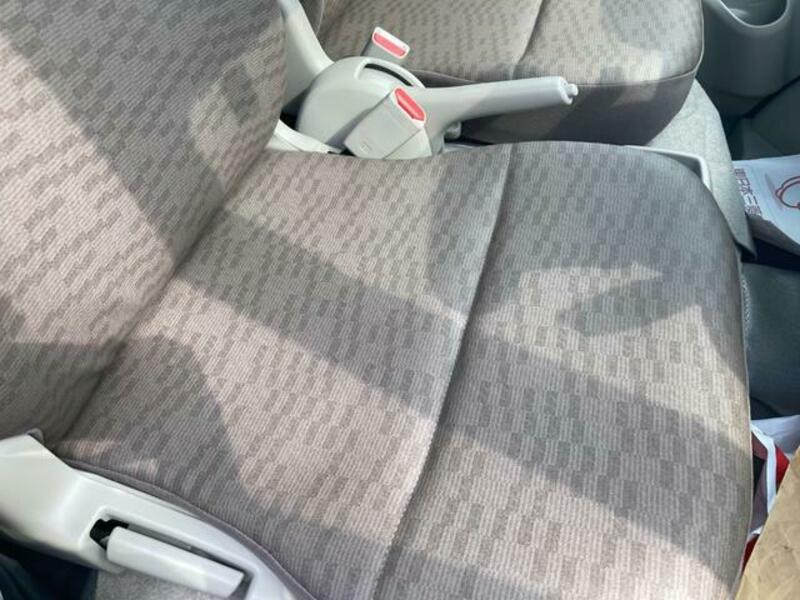 MINICAB VAN