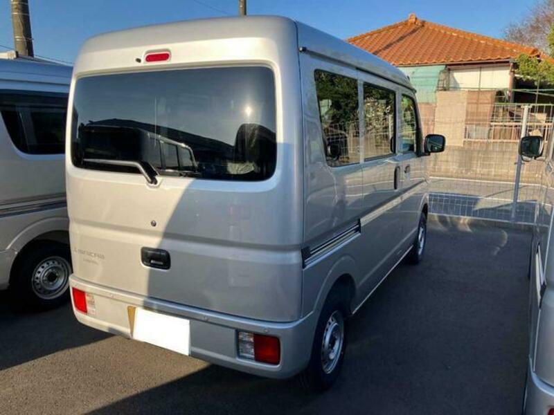MINICAB VAN