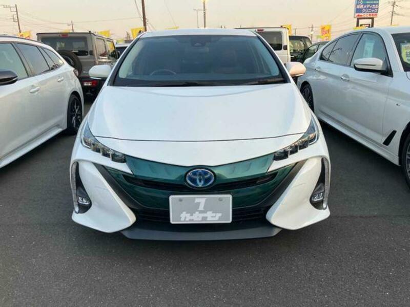 PRIUS PHV