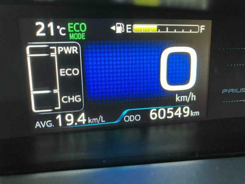 PRIUS PHV