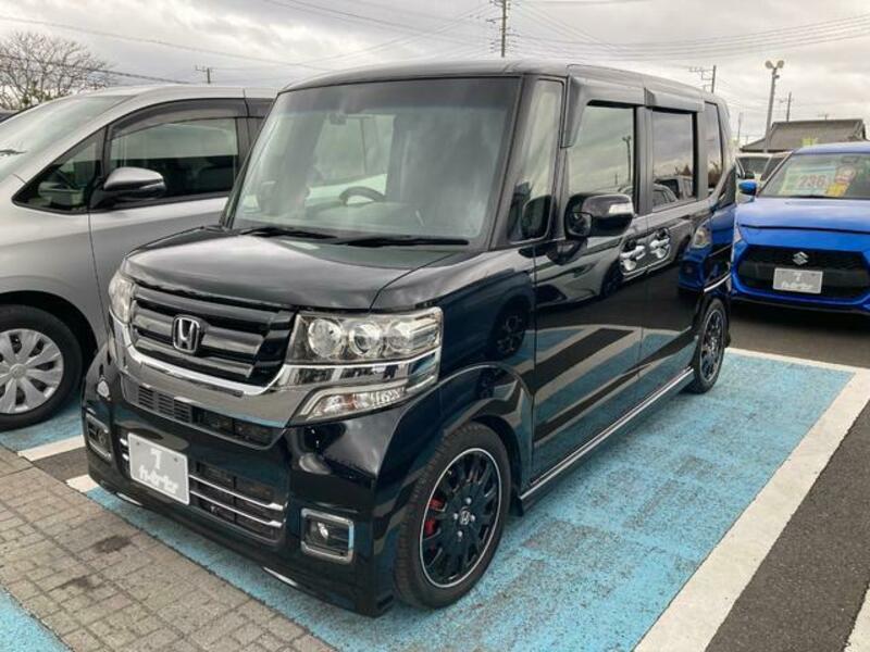N BOX CUSTOM