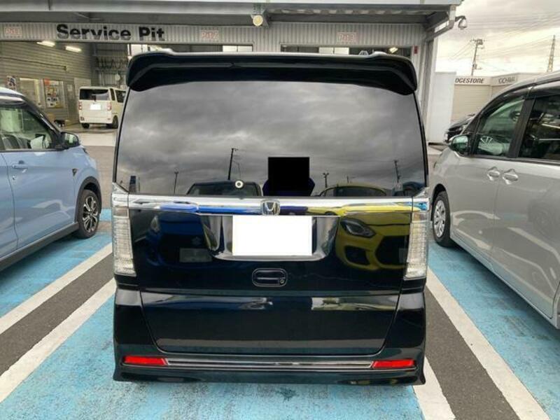 N BOX CUSTOM