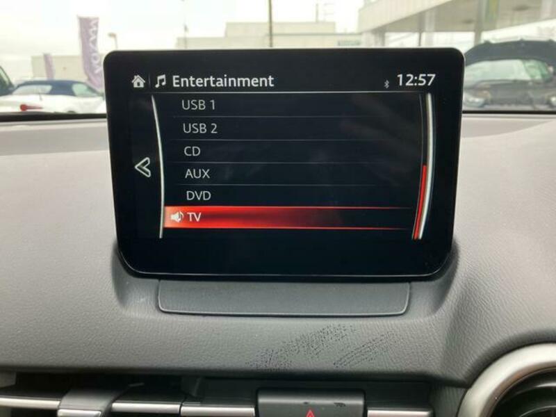 MAZDA2