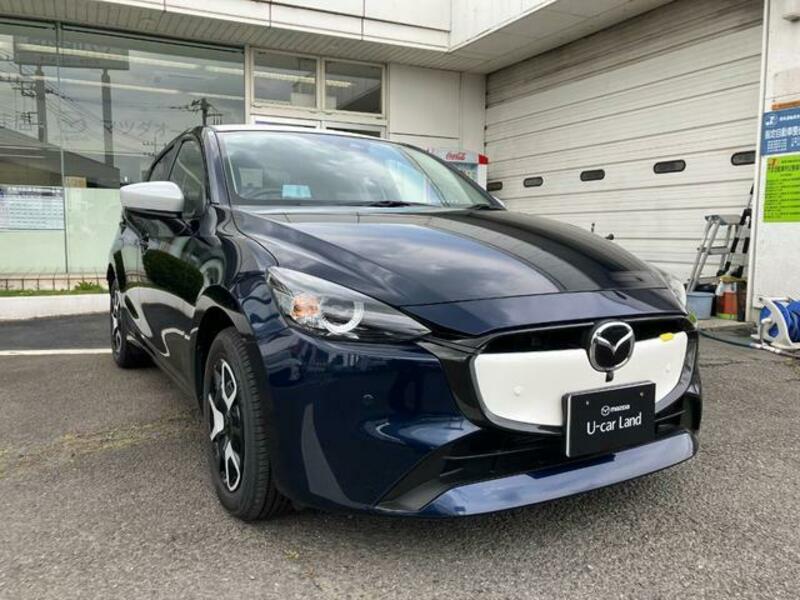 MAZDA2