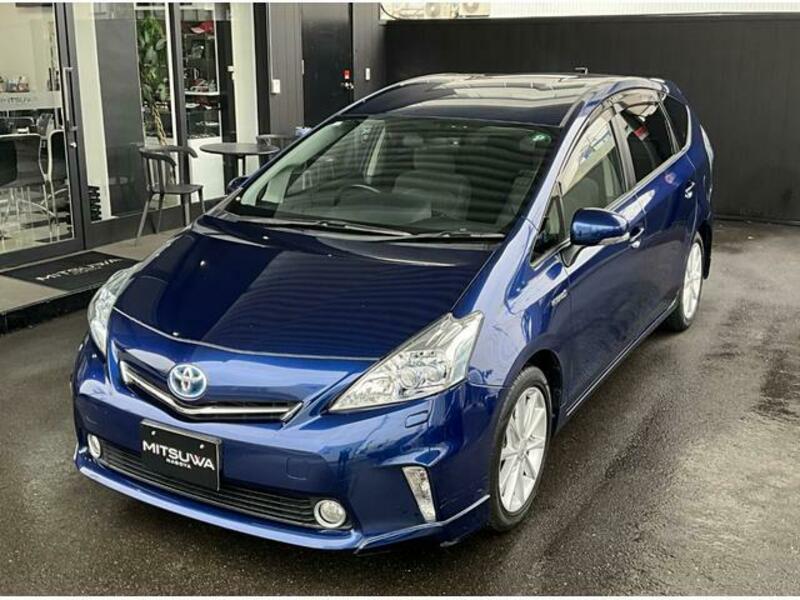 PRIUS ALPHA