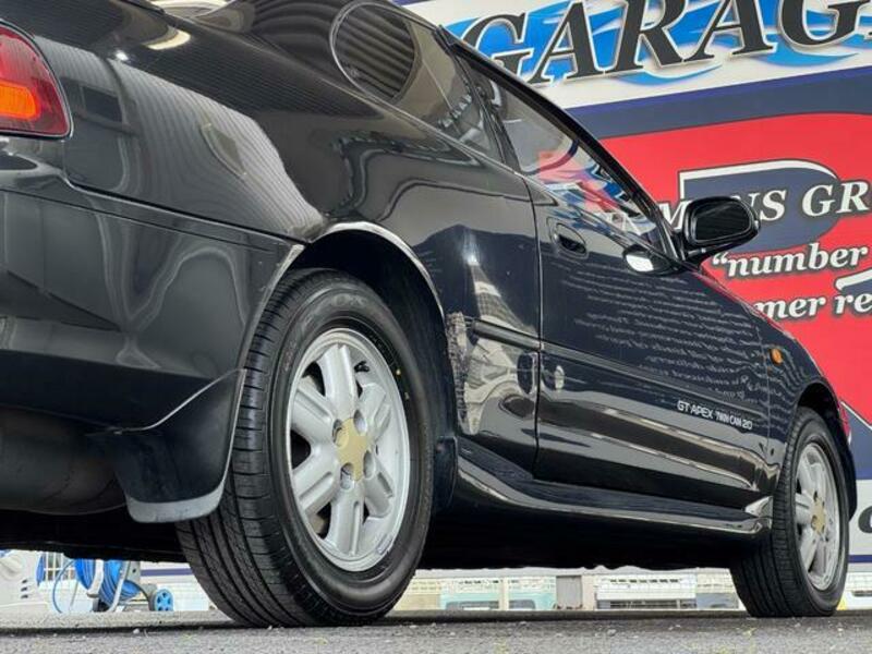 COROLLA LEVIN