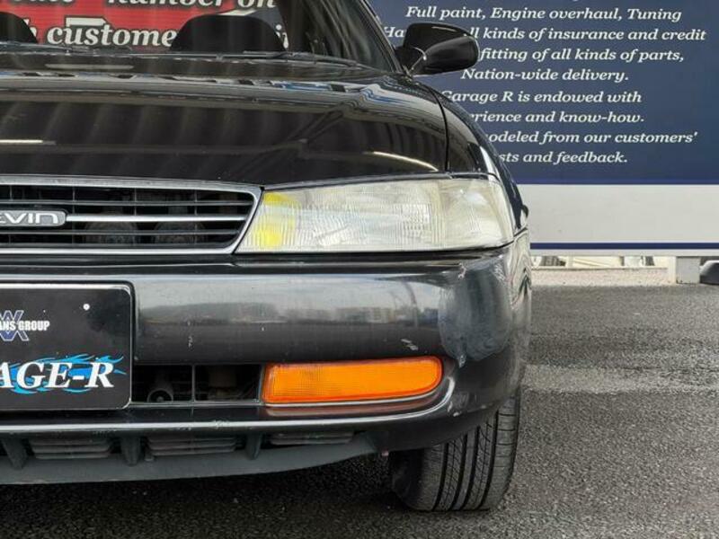 COROLLA LEVIN