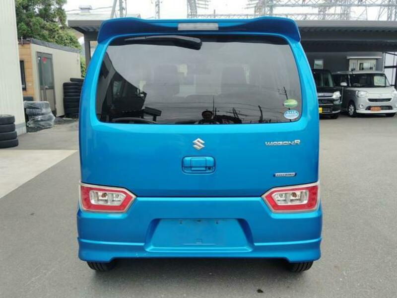 WAGON R