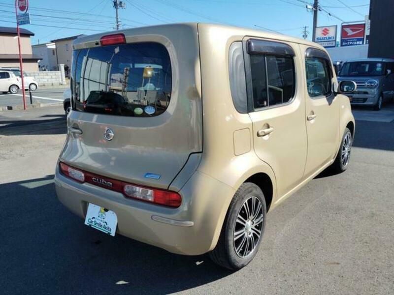 CUBE