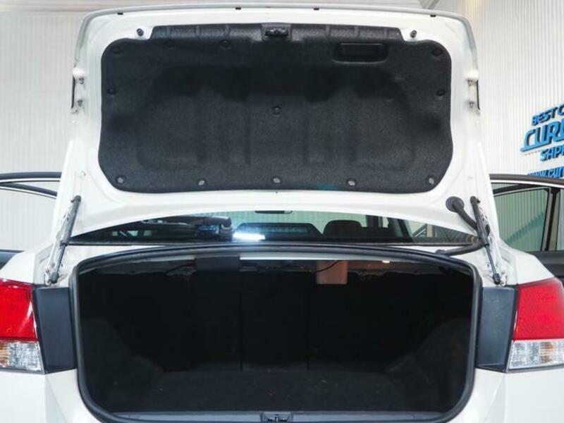 LEGACY B4