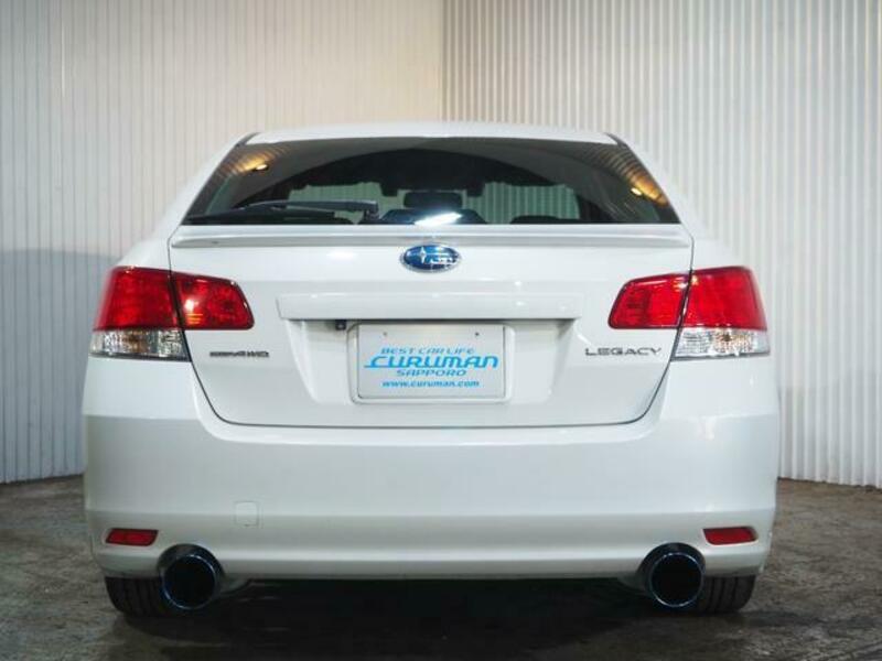 LEGACY B4
